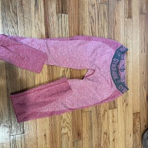 Gymshark Leggings ! Super flattering ! Only worn a few times